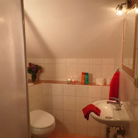 Uns Wiek-hus דירה *