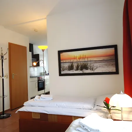 Uns Wiek-hus * מידלהאגן