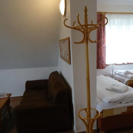 Uns Wiek-hus *